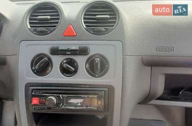 Грузовой фургон Volkswagen Caddy 2006 в 