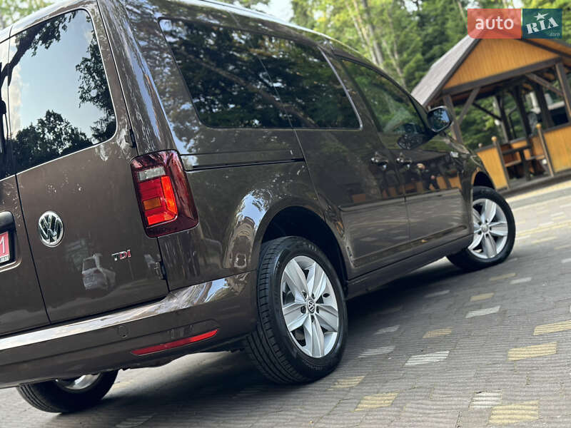 Минивэн Volkswagen Caddy 2017 в Трускавце