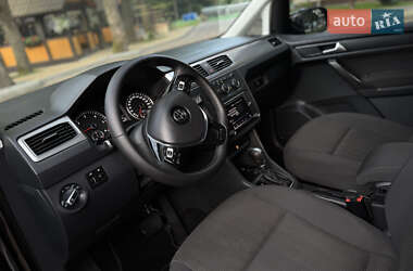 Минивэн Volkswagen Caddy 2017 в 