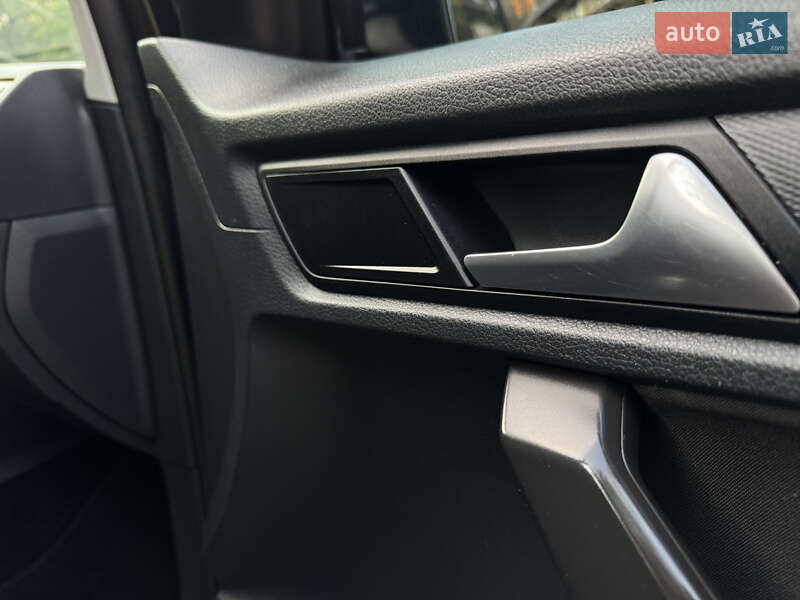 Минивэн Volkswagen Caddy 2017 в Трускавце