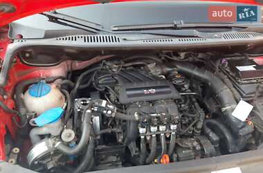 Минивэн Volkswagen Caddy 2006 в 