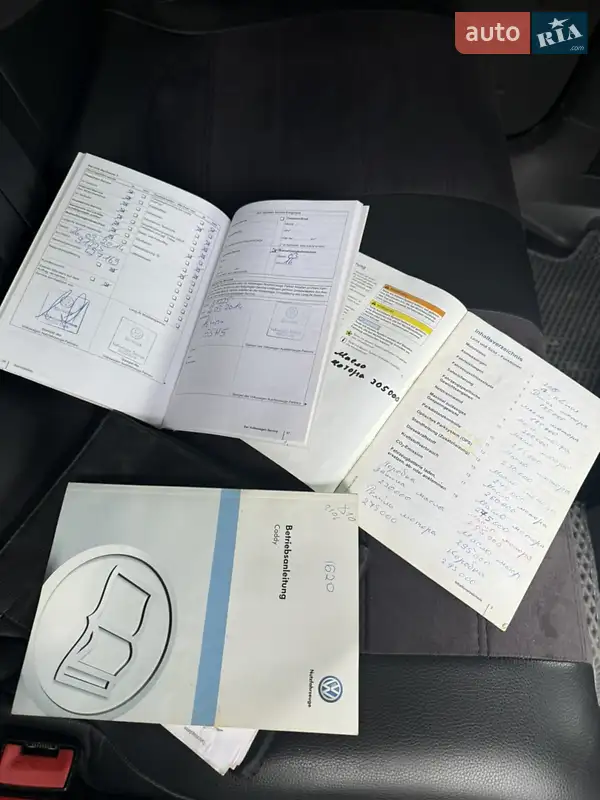 Минивэн Volkswagen Caddy 2011 в Стрые документ