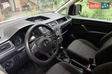 Грузовой фургон Volkswagen Caddy 2017 в 