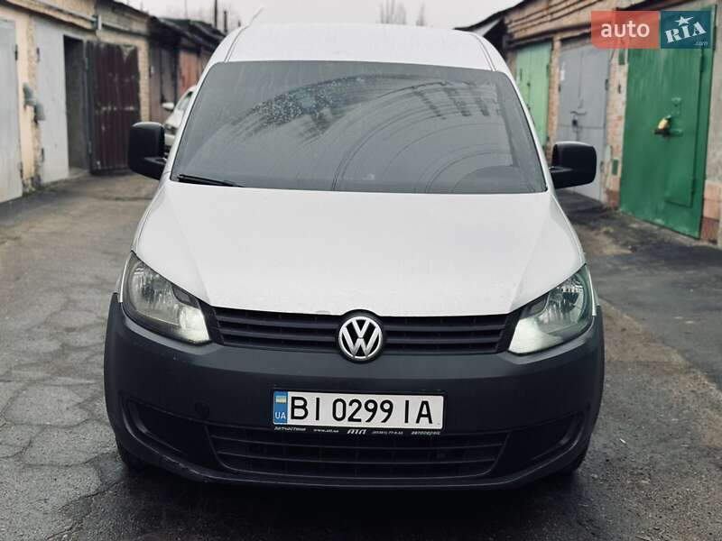 Volkswagen Caddy 2011