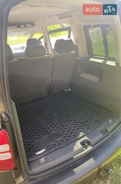 Минивэн Volkswagen Caddy 2011 в 