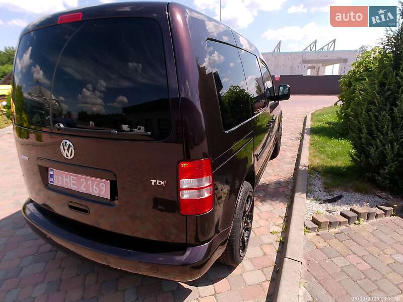 Мінівен Volkswagen Caddy 2014 в Сарнах