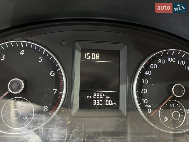 Минивэн Volkswagen Caddy 2011 в Львове