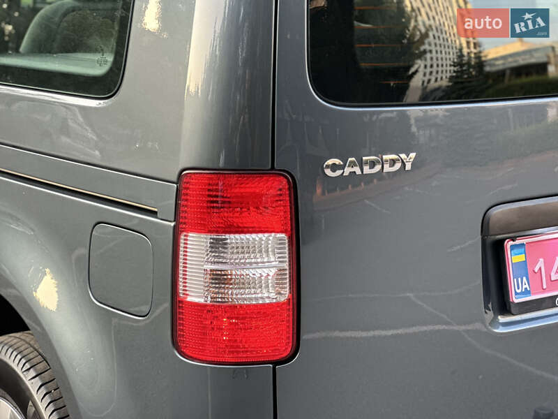 Минивэн Volkswagen Caddy 2009 в Виннице