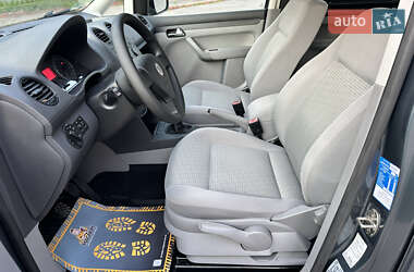 Минивэн Volkswagen Caddy 2009 в 