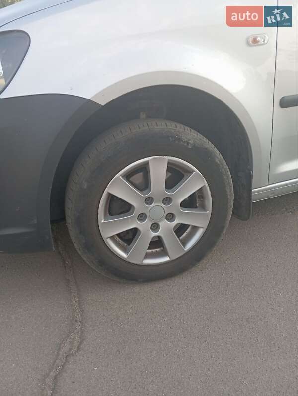 Мінівен Volkswagen Caddy 2013 в Херсоні