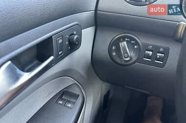 Минивэн Volkswagen Caddy 2006 в 