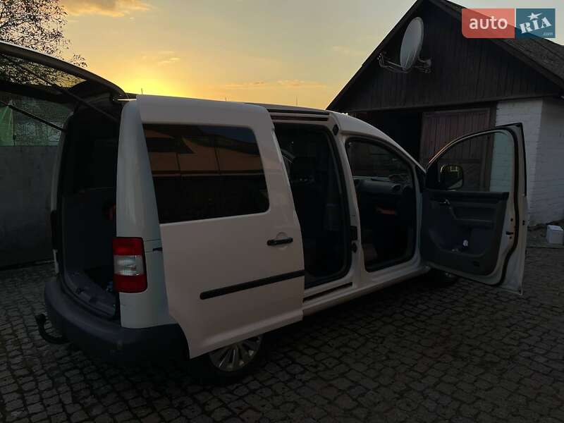 Мінівен Volkswagen Caddy 2009 в Славуті