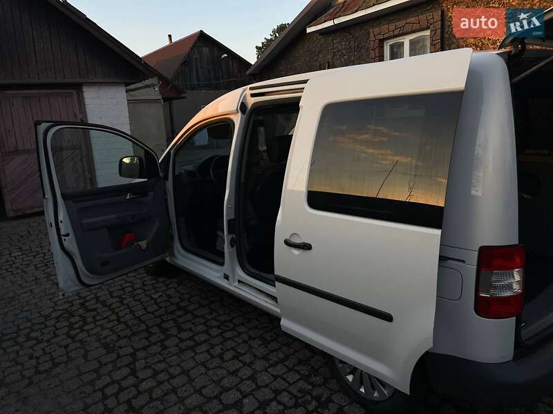 Мінівен Volkswagen Caddy 2009 в Славуті