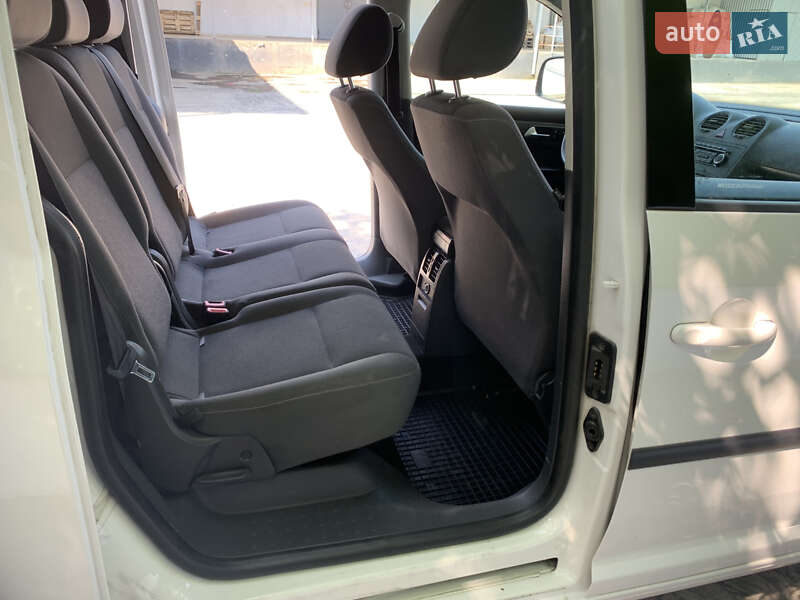 Минивэн Volkswagen Caddy 2014 в Сваляве