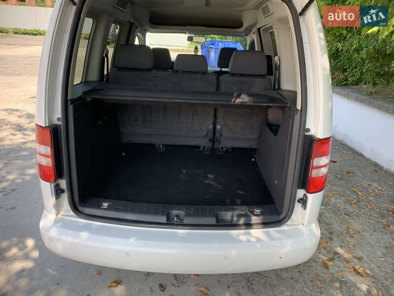 Минивэн Volkswagen Caddy 2014 в Сваляве