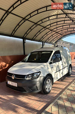 Грузовой фургон Volkswagen Caddy 2016 в Черновцах