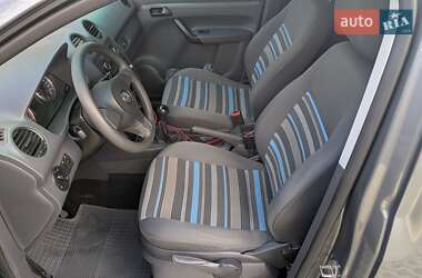 Минивэн Volkswagen Caddy 2011 в 
