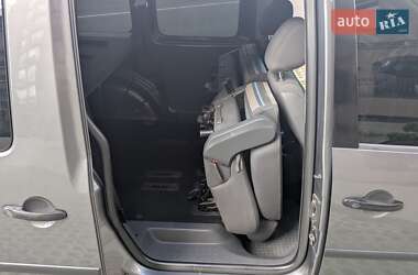 Минивэн Volkswagen Caddy 2011 в 