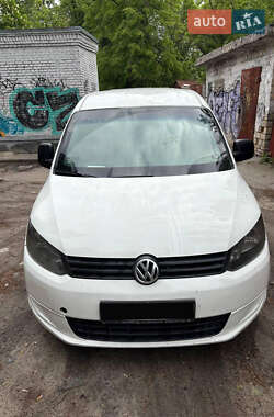 Грузопассажирский фургон Volkswagen Caddy 2013 в Киеве