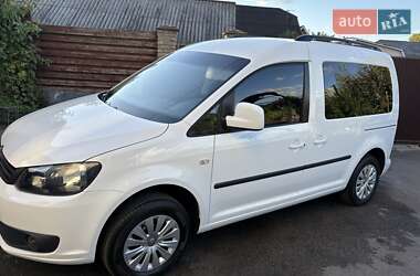 Минивэн Volkswagen Caddy 2015 в Киеве
