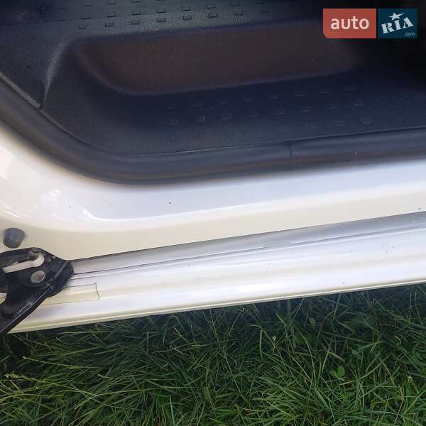 Мінівен Volkswagen Caddy 2015 в Камені-Каширському