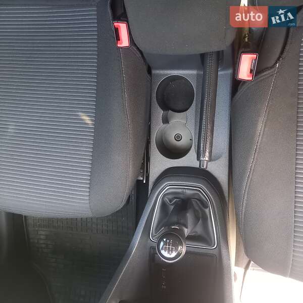 Мінівен Volkswagen Caddy 2015 в Камені-Каширському