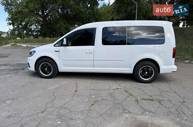 Минивэн Volkswagen Caddy 2016 в Киеве