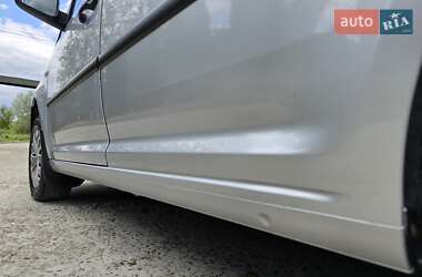 Минивэн Volkswagen Caddy 2011 в 