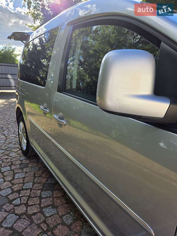Минивэн Volkswagen Caddy 2015 в Ахтырке