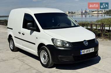 Вантажний фургон Volkswagen Caddy 2013 в Дніпрі