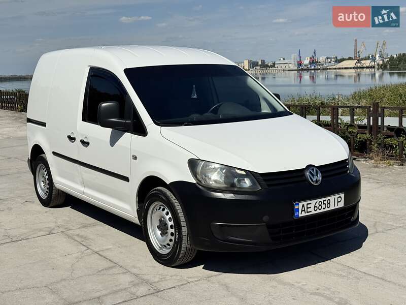 Грузовой фургон Volkswagen Caddy 2013 в 