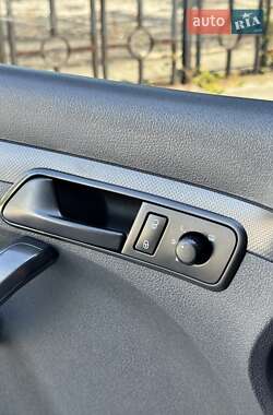 Грузовой фургон Volkswagen Caddy 2013 в 