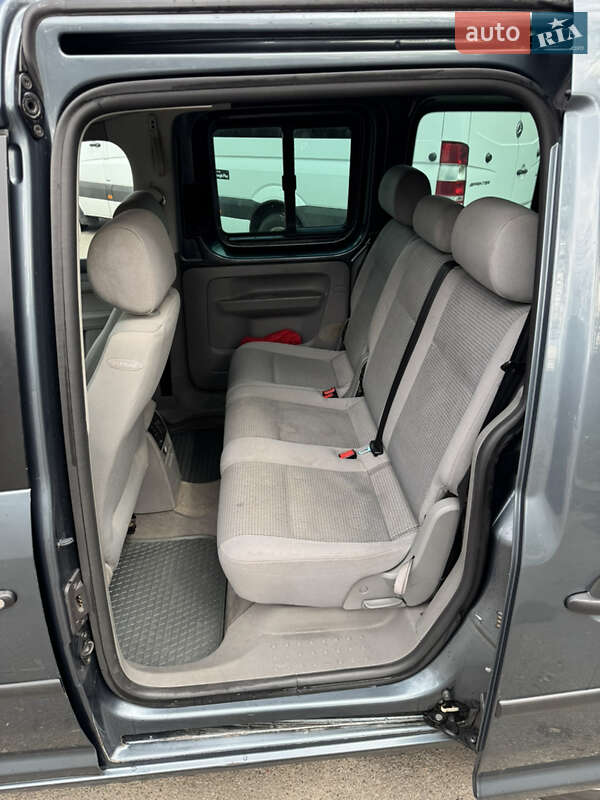 Мінівен Volkswagen Caddy 2005 в Києві