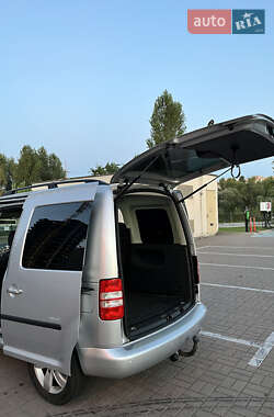Минивэн Volkswagen Caddy 2015 в 