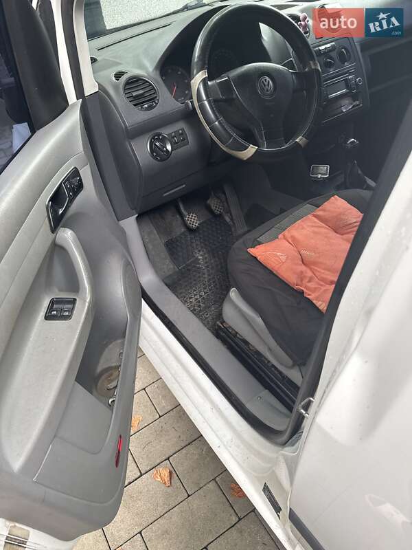 Минивэн Volkswagen Caddy 2008 в Хусте фото 8 Минивэн Volkswagen Caddy 2008 в Хусте