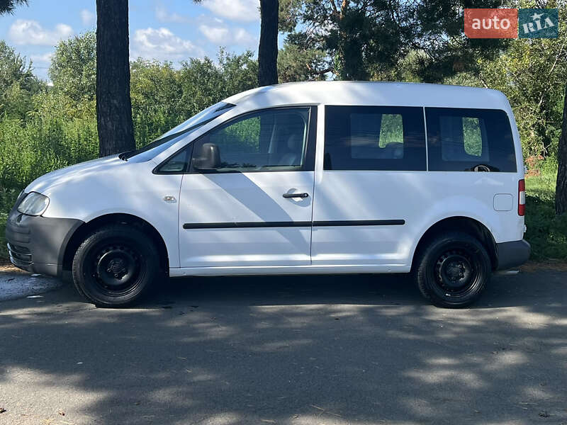 Минивэн Volkswagen Caddy 2009 в Киеве