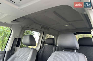 Минивэн Volkswagen Caddy 2012 в 