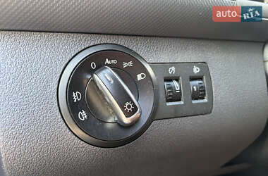 Минивэн Volkswagen Caddy 2012 в 
