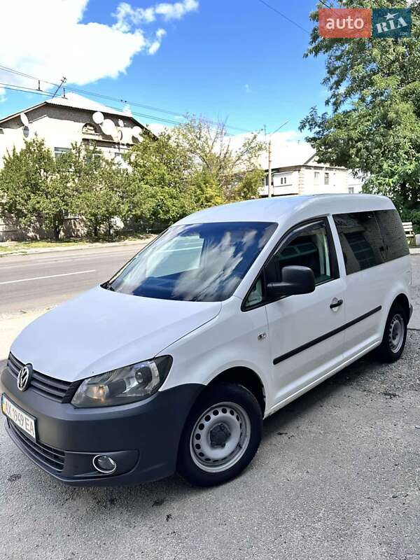 Volkswagen Caddy 2011