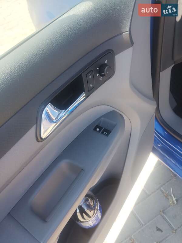 Минивэн Volkswagen Caddy 2009 в Золотоноше