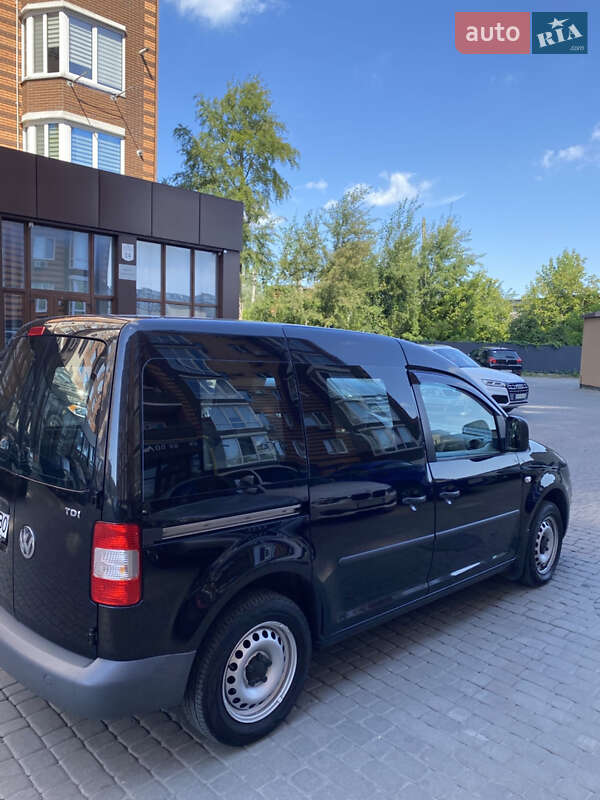 Минивэн Volkswagen Caddy 2010 в Житомире