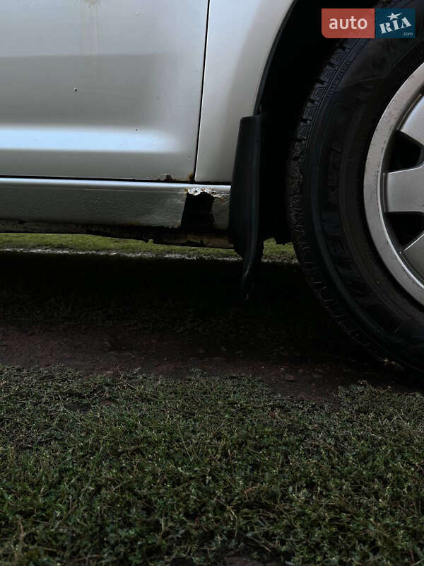 Минивэн Volkswagen Caddy 2005 в Богодухове