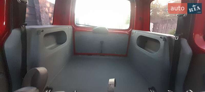 Мінівен Volkswagen Caddy 2006 в Вінниці