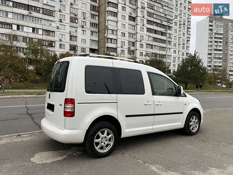 Минивэн Volkswagen Caddy 2013 в Киеве фото 3 Минивэн Volkswagen Caddy 2013 в Киеве