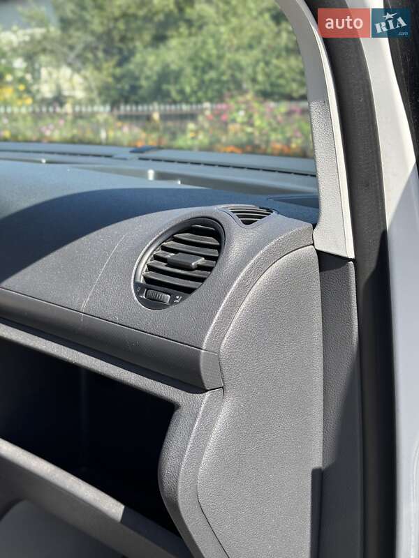 Минивэн Volkswagen Caddy 2010 в Гусятине фото 24 Минивэн Volkswagen Caddy 2010 в Гусятине