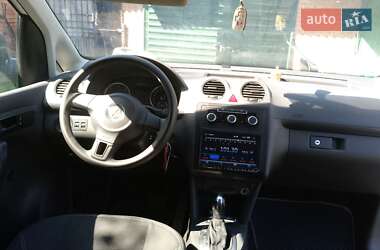 Минивэн Volkswagen Caddy 2013 в 
