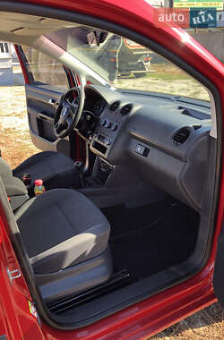 Минивэн Volkswagen Caddy 2011 в 