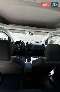 Минивэн Volkswagen Caddy 2013 в 