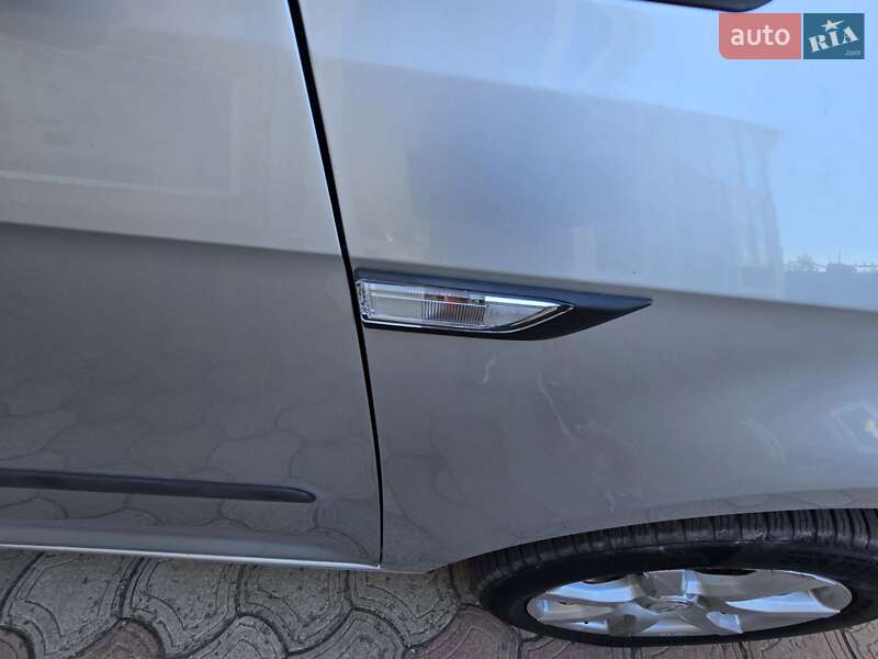 Грузовой фургон Volkswagen Caddy 2016 в Одессе