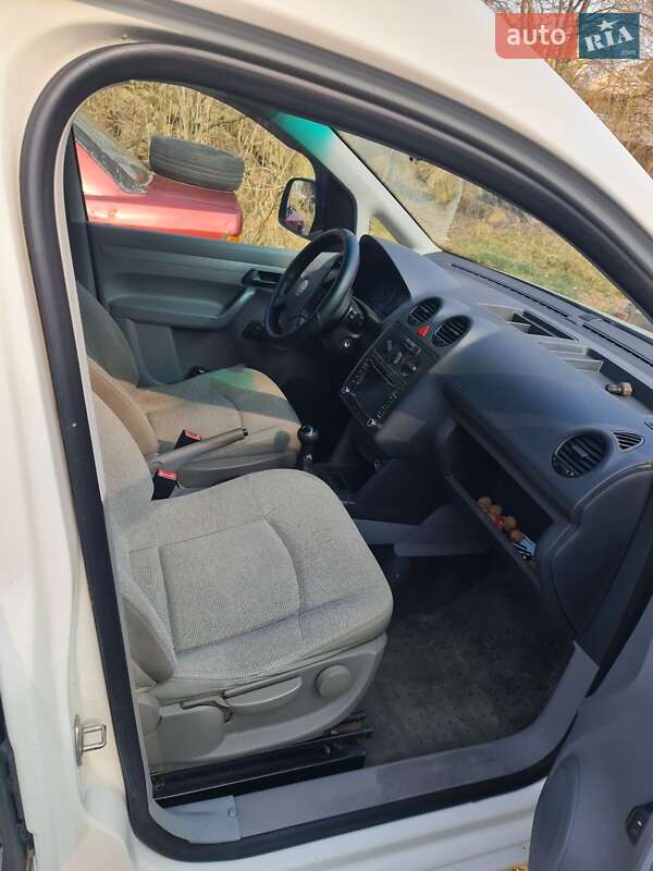 Минивэн Volkswagen Caddy 2008 в Луцке
